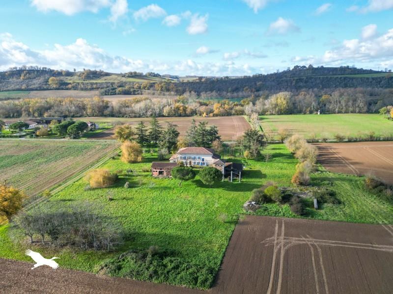 Vente Maison COUFOULEUX - 8 pièces -326 m² - (81800)