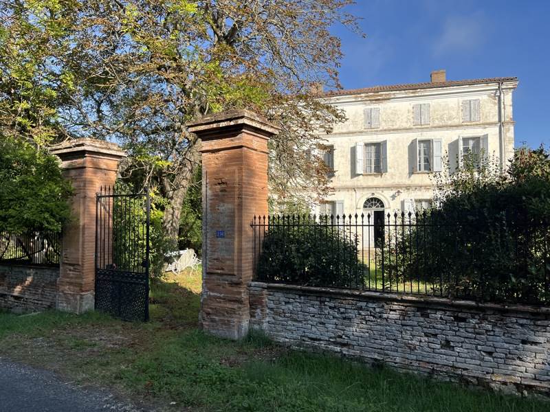 Vente Maison RABASTENS - 10 pièces -405 m² - (81800)