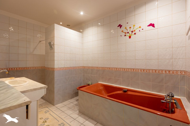 Vente Maison VIERZON - 5 pièces -142 m² - (18100)