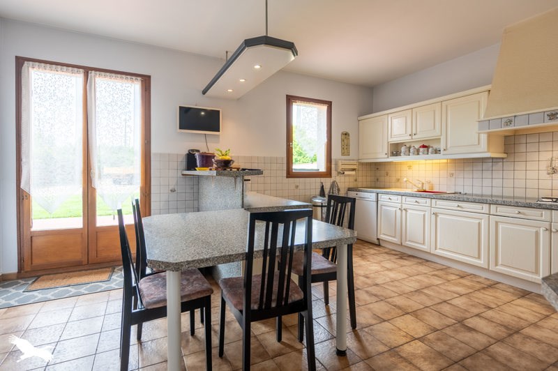 Vente Maison MASSAY - 7 pièces -159 m² - (18120)