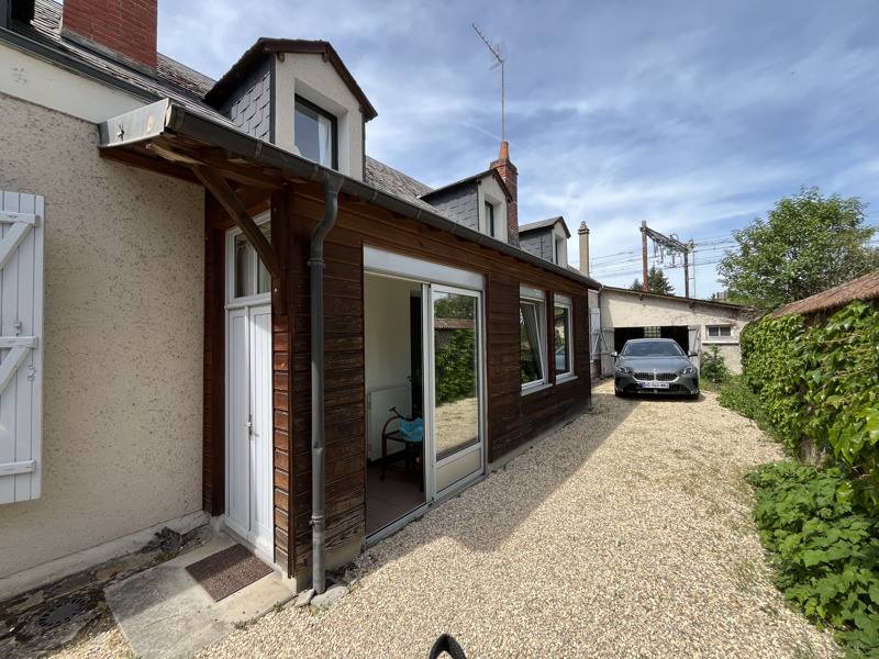 Vente Maison VIERZON - 5 pièces -139 m² - (18100)