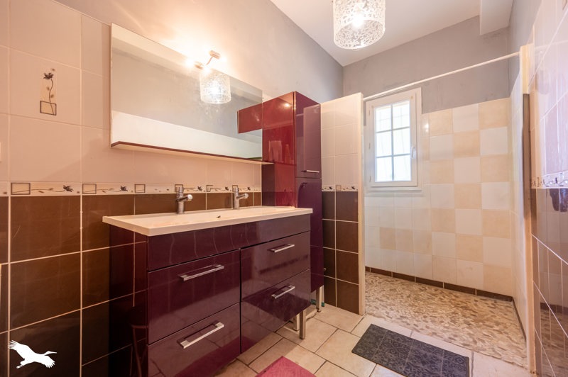 Vente Maison VIERZON - 6 pièces -166 m² - (18100)