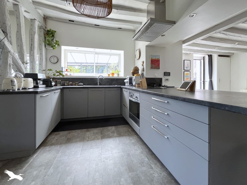 Vente Maison VIERZON - 6 pièces -159 m² - (18100)