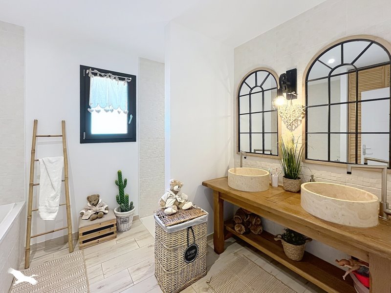Vente Maison Vierzon - 5 pièces -120 m² - (18100)