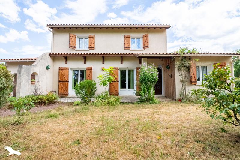 Vente Maison ST LOUBES - 5 pièces -136 m² - (33450)
