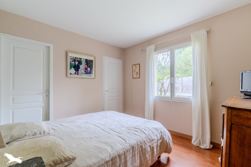 Vente Maison Saint-Loubès - 7 pièces -145 m² - (33450)