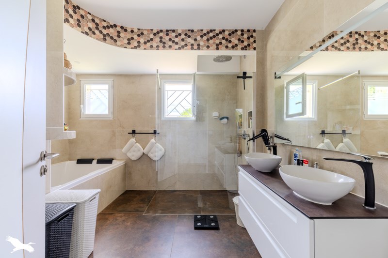 Vente Maison ST LOUBES - 6 pièces -153 m² - (33450)