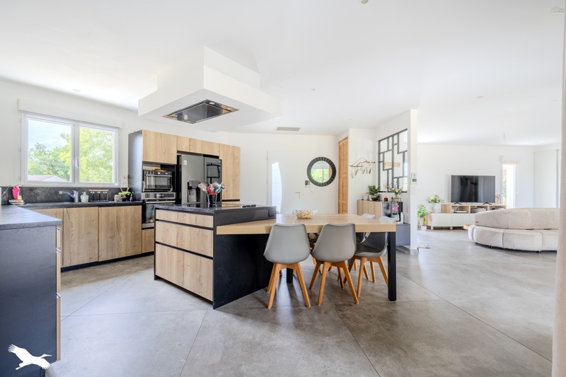 Vente Maison ST LOUBES - 6 pièces -153 m² - (33450)