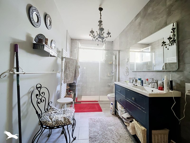 Vente Maison MONTUSSAN - 6 pièces -136 m² - (33450)