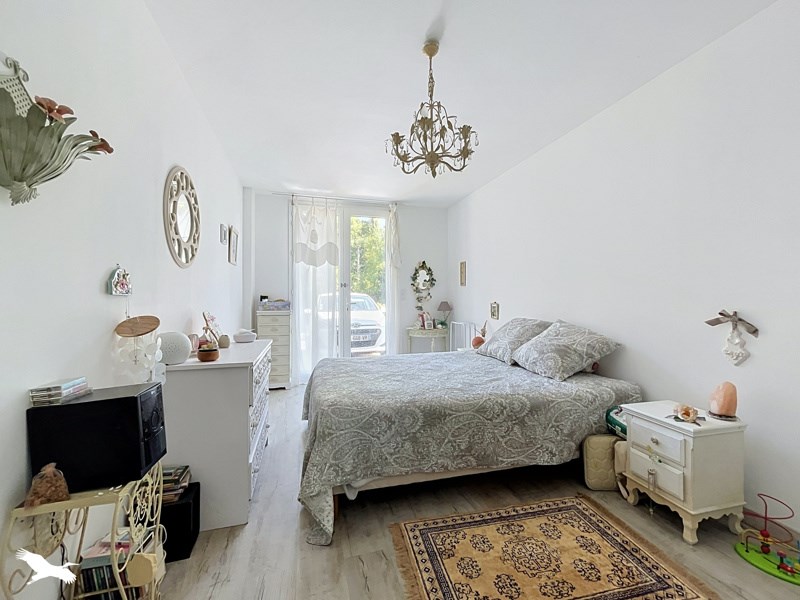Vente Maison MONTUSSAN - 6 pièces -136 m² - (33450)