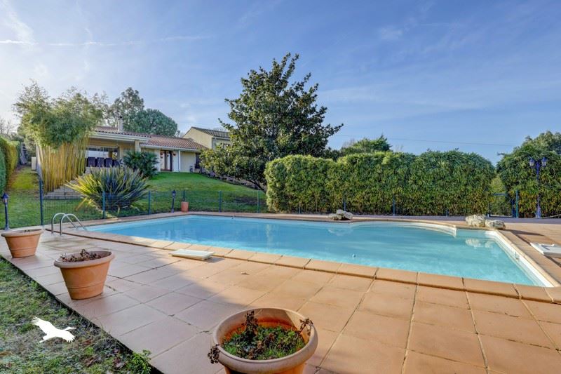 Vente Maison ST SAUVEUR - 6 pièces -212 m² - (31790)