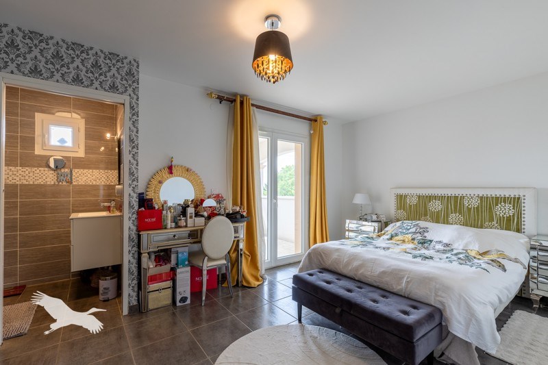 Vente Maison BRUGUIERES - 7 pièces -215 m² - (31150)