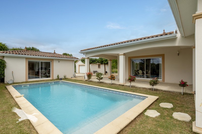 Vente Maison BRUGUIERES 31150 7 pièces - 215 m²
