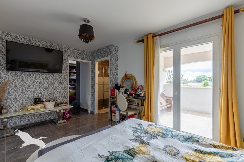 Vente Maison Bruguières - 7 pièces -215 m² - (31150)