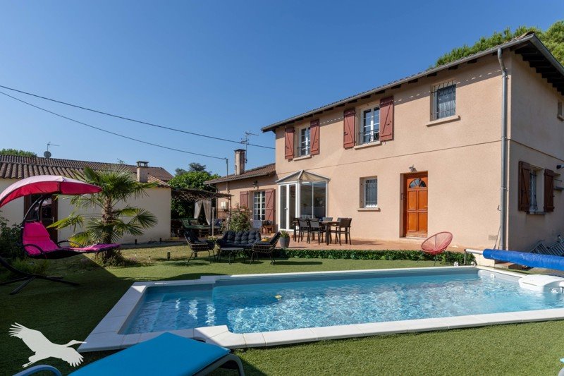 Vente Maison BRUGUIERES - 6 pièces -198 m² - (31150)