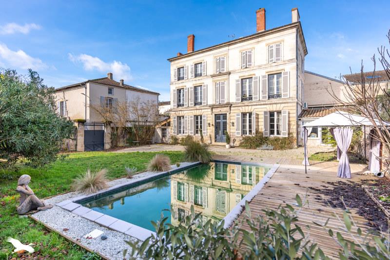 Vente Maison MARMANDE - 9 pièces -320 m² - (47200)