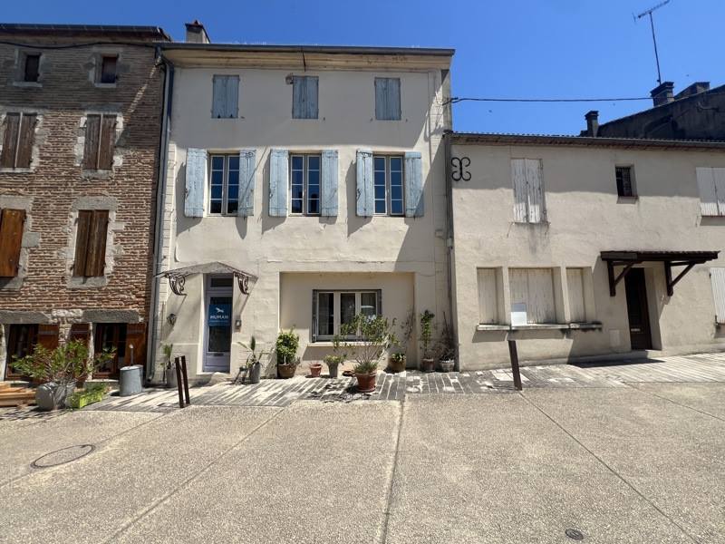 Vente Maison LE MAS D AGENAIS - 4 pièces -213 m² - (47430)
