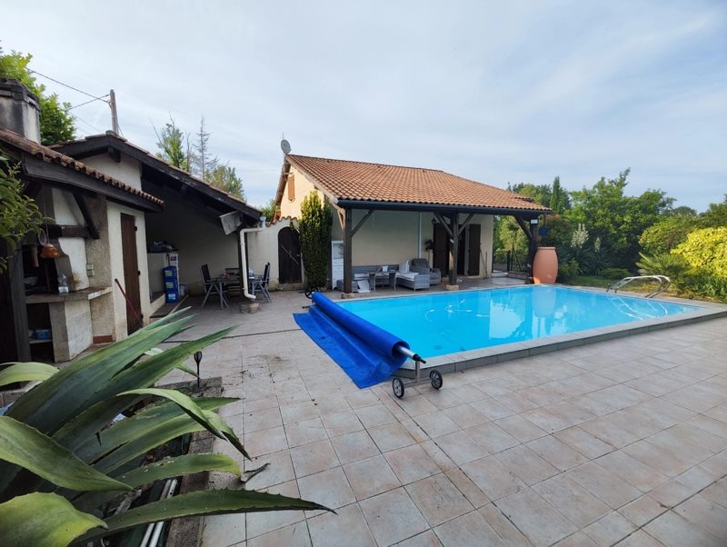 Vente Maison CAUMONT SUR GARONNE - 5 pièces -140 m² - (47430)