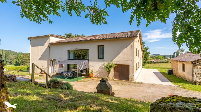 Vente Maison VIRAZEIL - 9 pièces -350 m² - (47200)