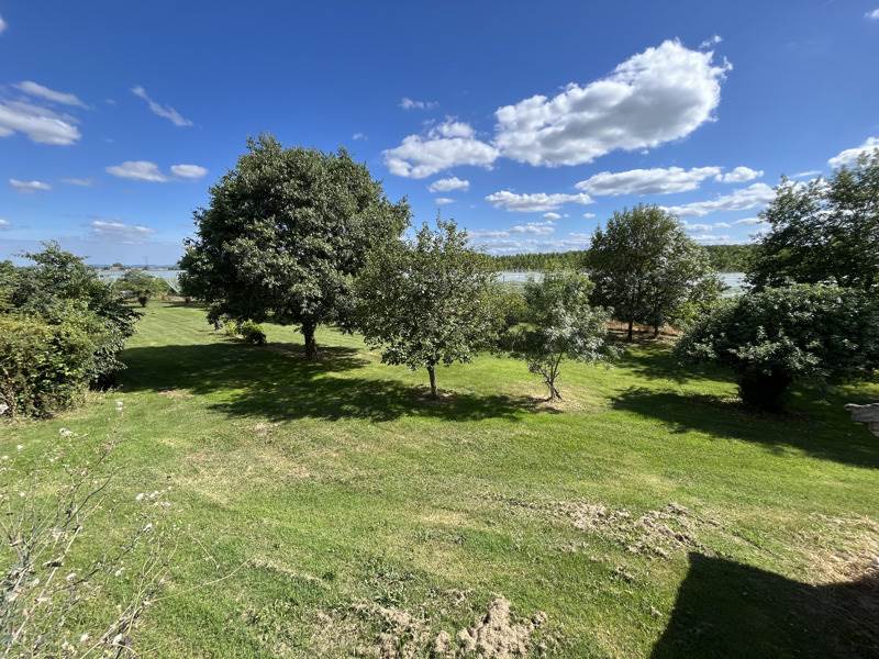 Vente Maison TAILLEBOURG - 5 pièces -173 m² - (47200)
