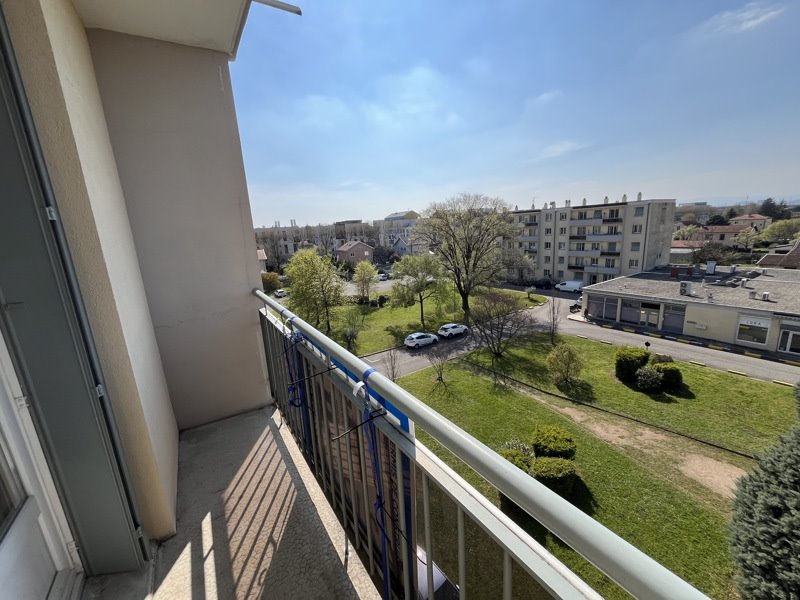Vente Appartement Saint-Priest - 3 pièces -57 m² - (69800)