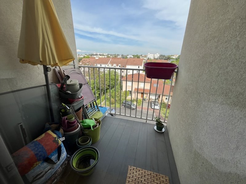 Vente Appartement ST PRIEST - 2 pièces -54 m² - (69800)