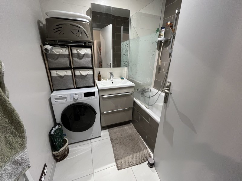 Vente Appartement ST PRIEST - 2 pièces -54 m² - (69800)