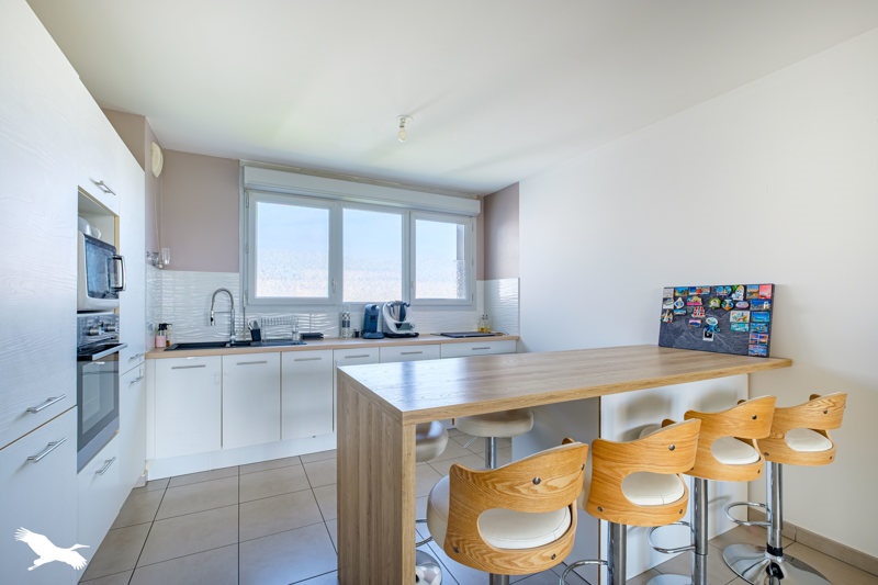 Vente Appartement ST PRIEST - 3 pièces -70,2 m² - (69800)