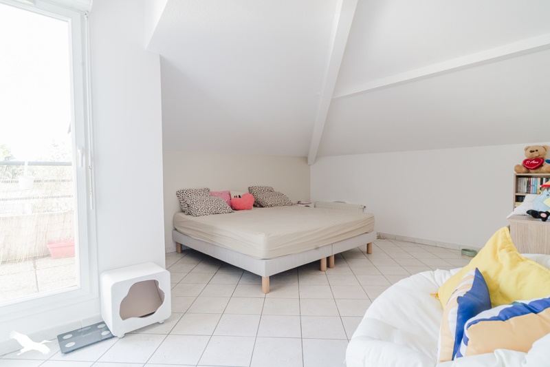 Vente Appartement Saint-Priest - 3 pièces -76 m² - (69800)