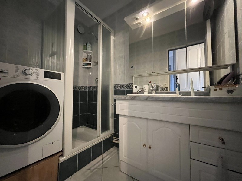 Vente Appartement Saint-Priest - 4 pièces -87 m² - (69800)