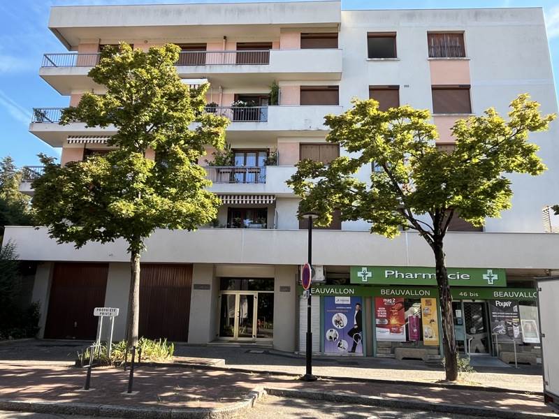 Vente Appartement Saint-Priest 69800 5 pièces - 124 m²