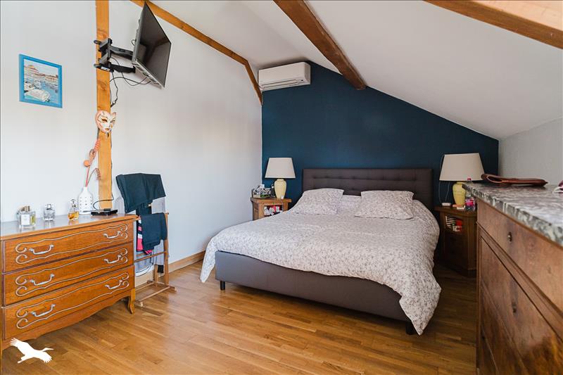 Vente Maison ST PRIEST - 4 pièces -126 m² - (69800)