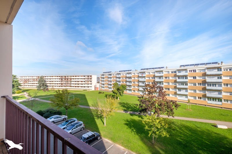 Vente Appartement ST PRIEST - 4 pièces -83 m² - (69800)
