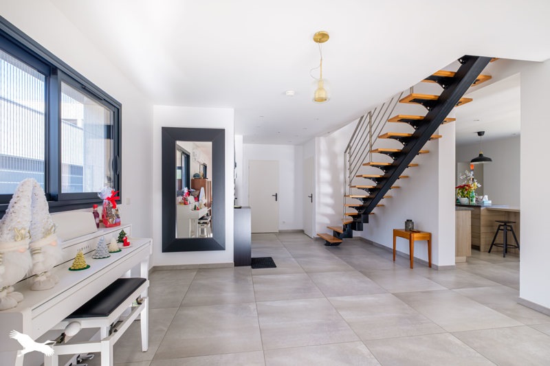 Vente Maison ST PRIEST - 5 pièces -163 m² - (69800)