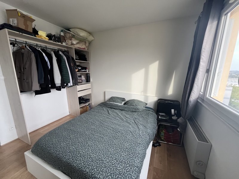 Vente Appartement Saint-Priest - 5 pièces -101 m² - (69800)