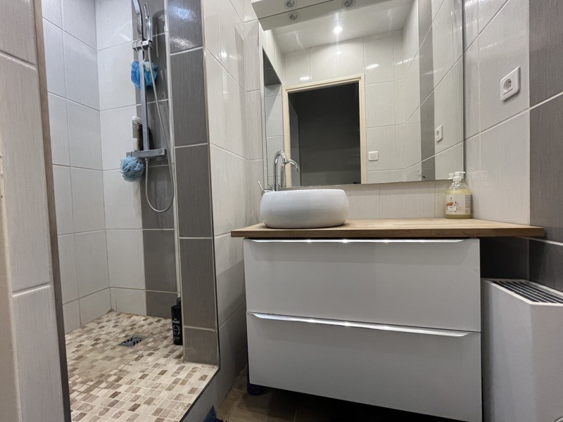 Vente Appartement Saint-Priest - 5 pièces -101 m² - (69800)