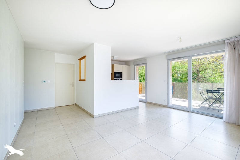 Vente Appartement ST PRIEST - 4 pièces -77 m² - (69800)