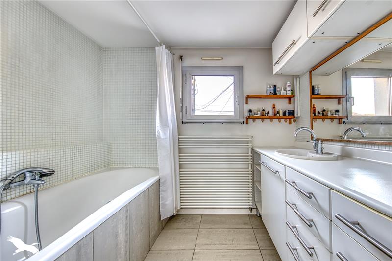 Vente Maison BORDEAUX - 5 pièces -128 m² - (33300)