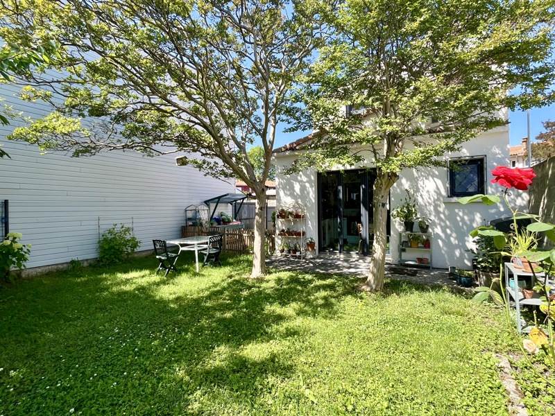 Vente Maison BORDEAUX - 3 pièces -75 m² - (33300)