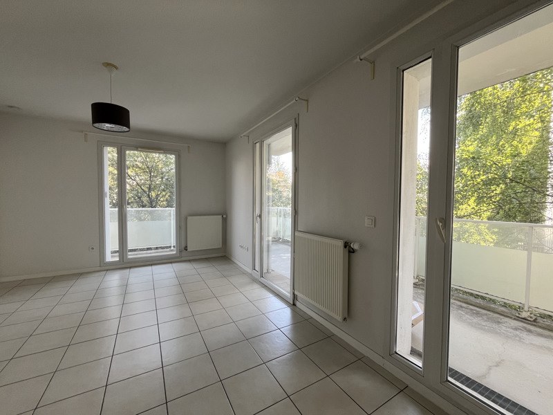 Vente Appartement BORDEAUX - 2 pièces -40 m² - (33300)