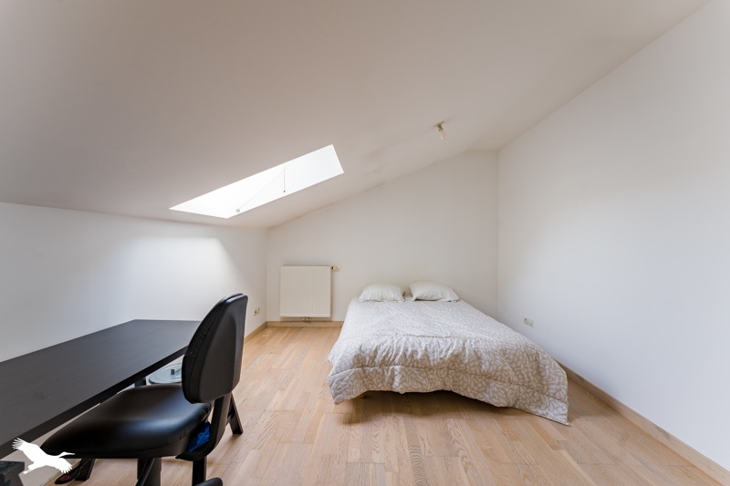 Vente Appartement BORDEAUX - 4 pièces -80 m² - (33300)