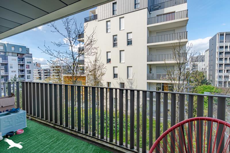 Vente Appartement BORDEAUX - 2 pièces -46 m² - (33300)