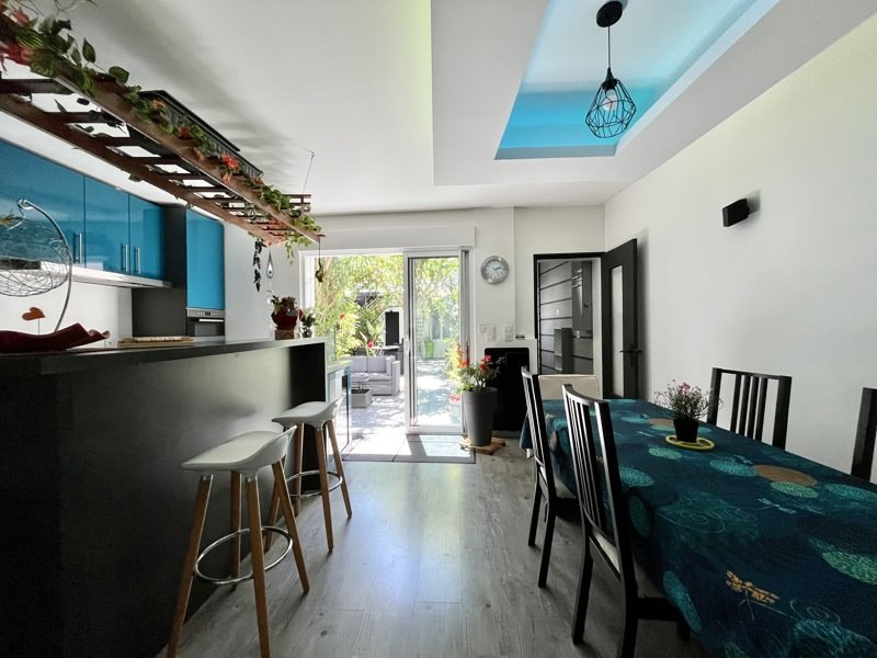 Vente Maison BORDEAUX - 3 pièces -93 m² - (33300)