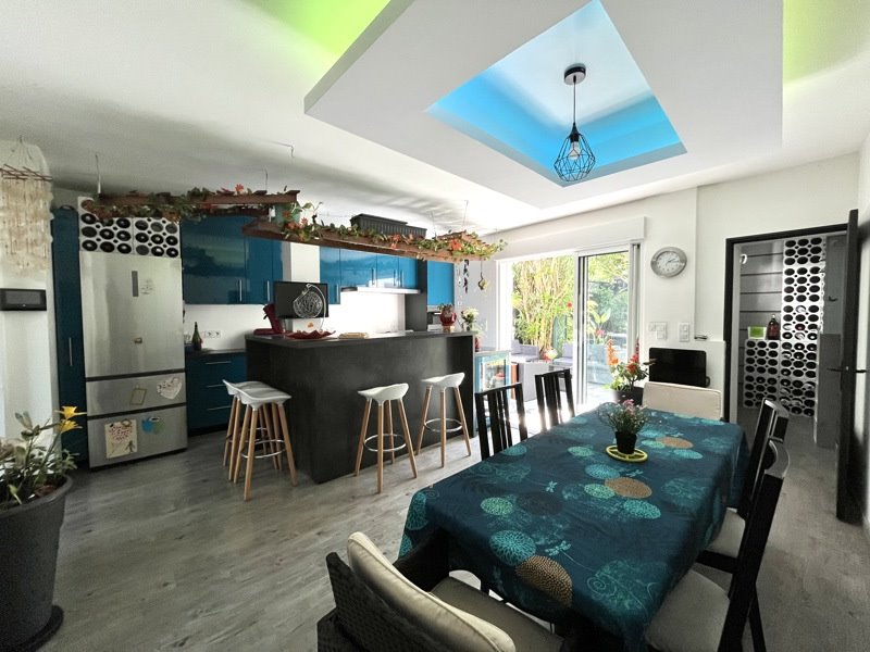 Vente Maison BORDEAUX - 3 pièces -93 m² - (33300)