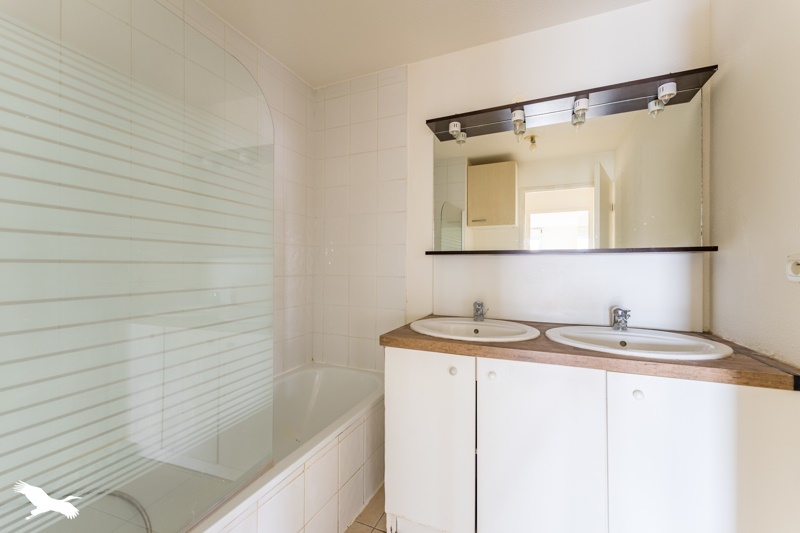Vente Appartement BORDEAUX - 3 pièces -67 m² - (33300)