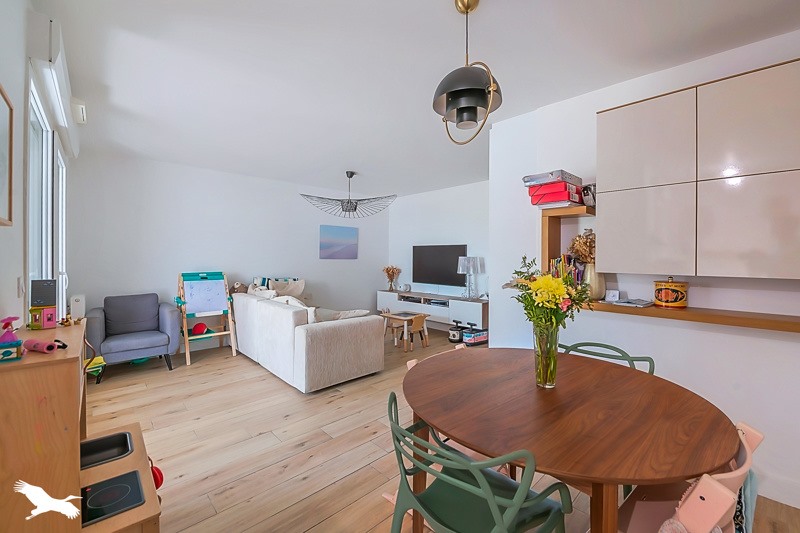 Appartement 4 pièces 85 m² · à Bordeaux · 85 m² · 325 000 €