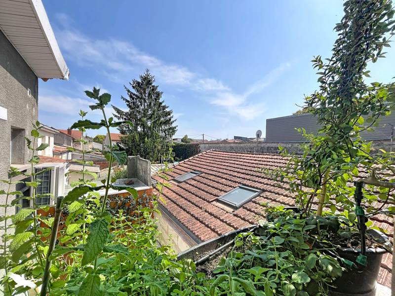 Vente Appartement BORDEAUX - 3 pièces -50 m² - (33300)