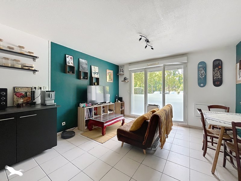 Vente Appartement BORDEAUX - 2 pièces -42 m² - (33300)