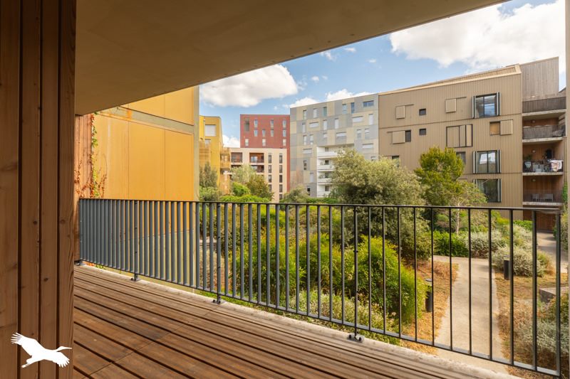 Vente Appartement Bordeaux - 4 pièces -82 m² - (33300)