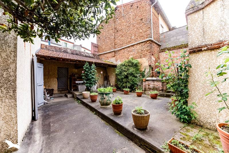 Vente Maison VERDUN SUR GARONNE - 7 pièces -237 m² - (82600)